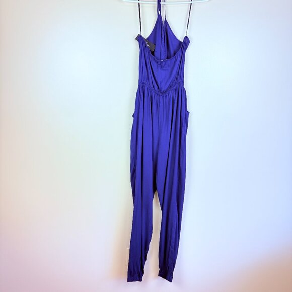 NWT Lulus Learning to Fly Halter Jumpsuit Navy L - Picture 5 of 12